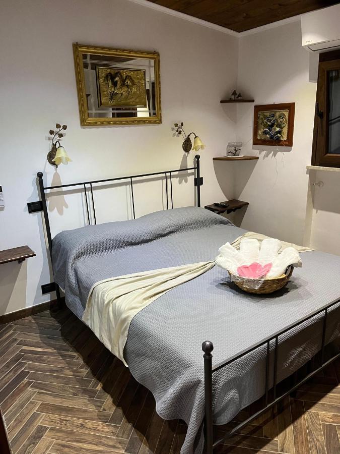 Villa Fiore - Piscina E Idromassaggio Itri Exterior foto